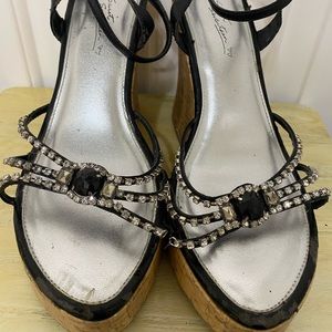 Black cork and rhinestones embellished shoes